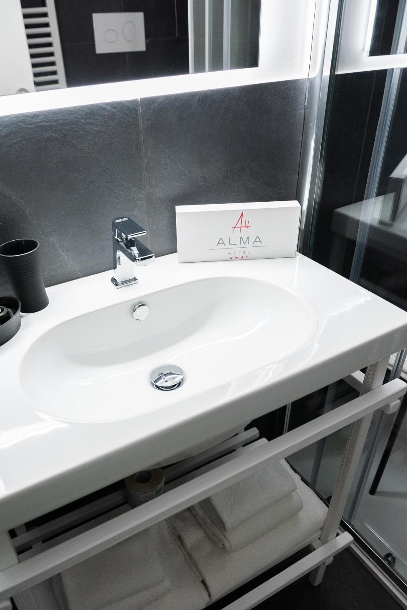 Alma Hotel Палермо Екстер'єр фото